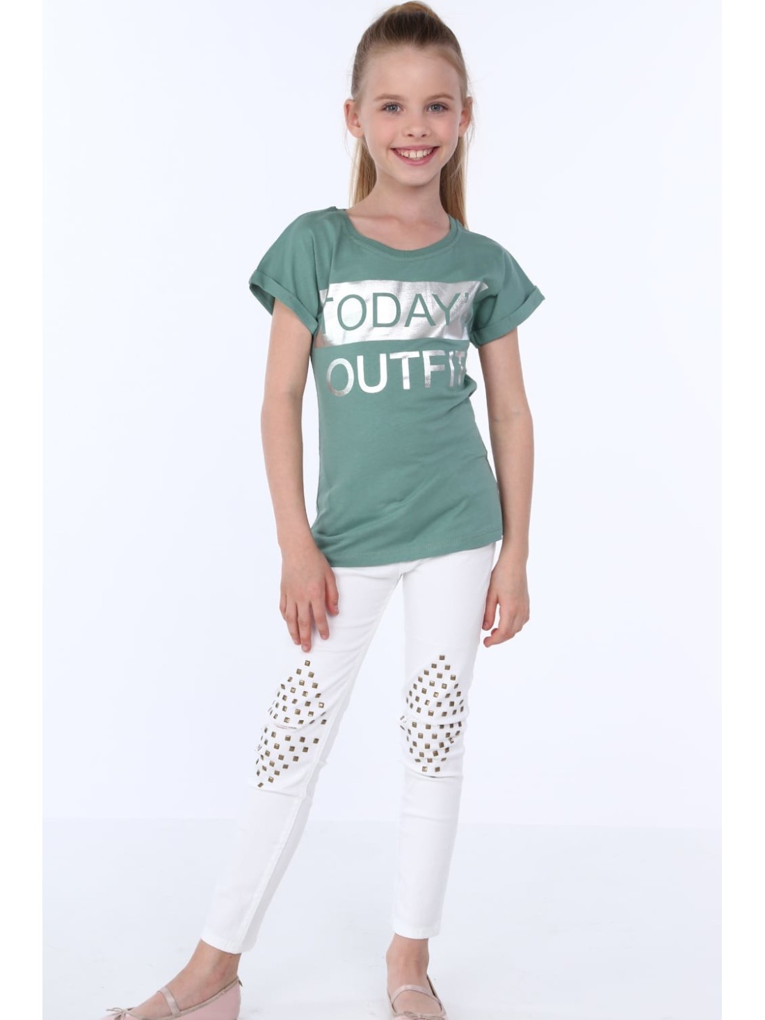 Girls\' T-shirt with inscriptions, green NDZ8168 - Online store - Boutique